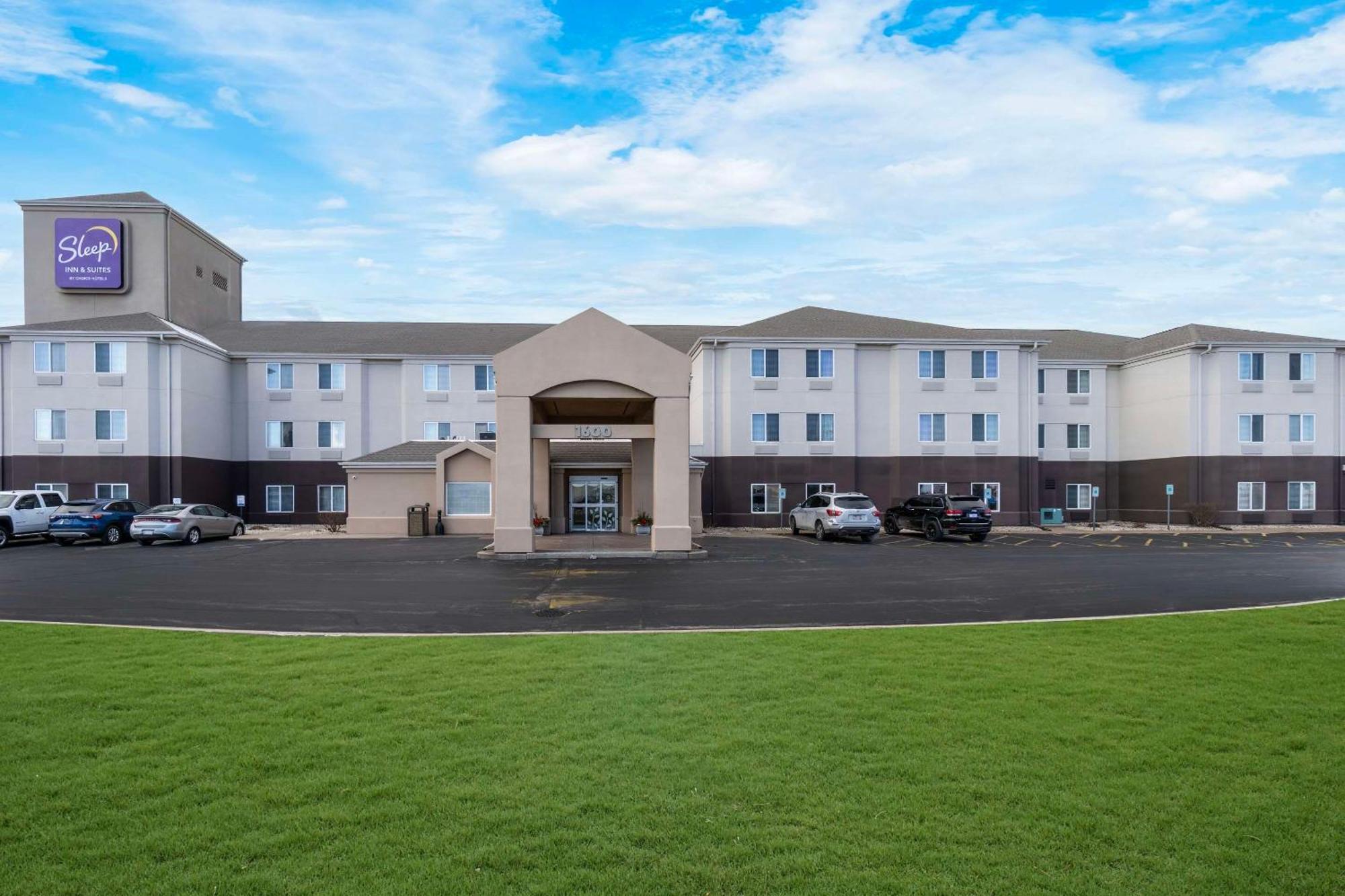 Sleep Inn & Suites Green Bay South De Pere Exterior photo